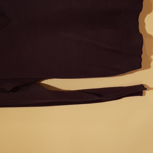 The Limited Plum Color,  Light Sweater Size Large - Picture 3 of 6